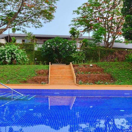 Avanilaya Villa Resort Goa Exterior foto